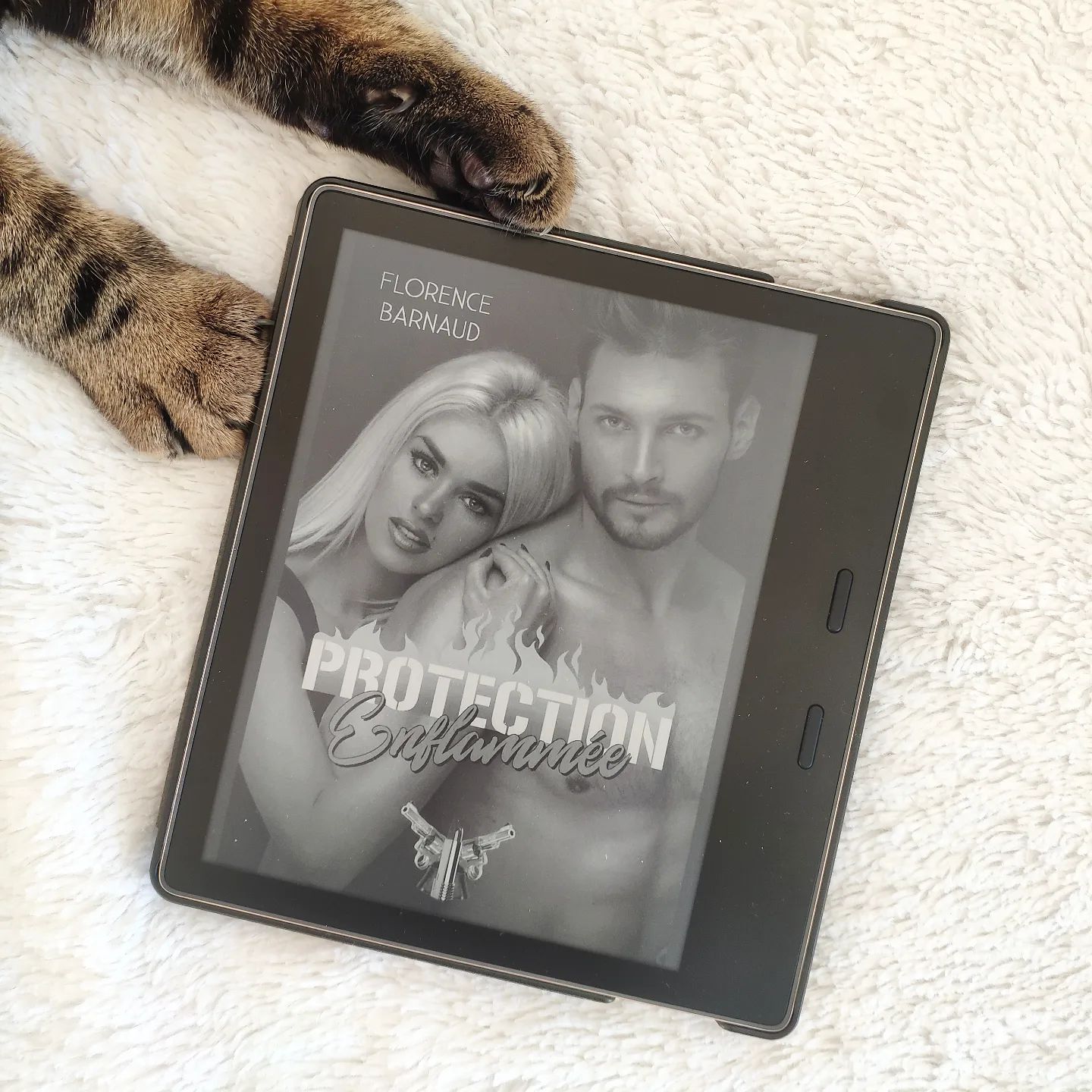 Protection enflammée, romance militaire de Florence Barnaud