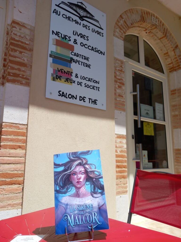 La sirène de Malcor, roman de fantasy Young adult avec une pointe de romance est disponible à la librairie Au chemin des livres de Auvillar